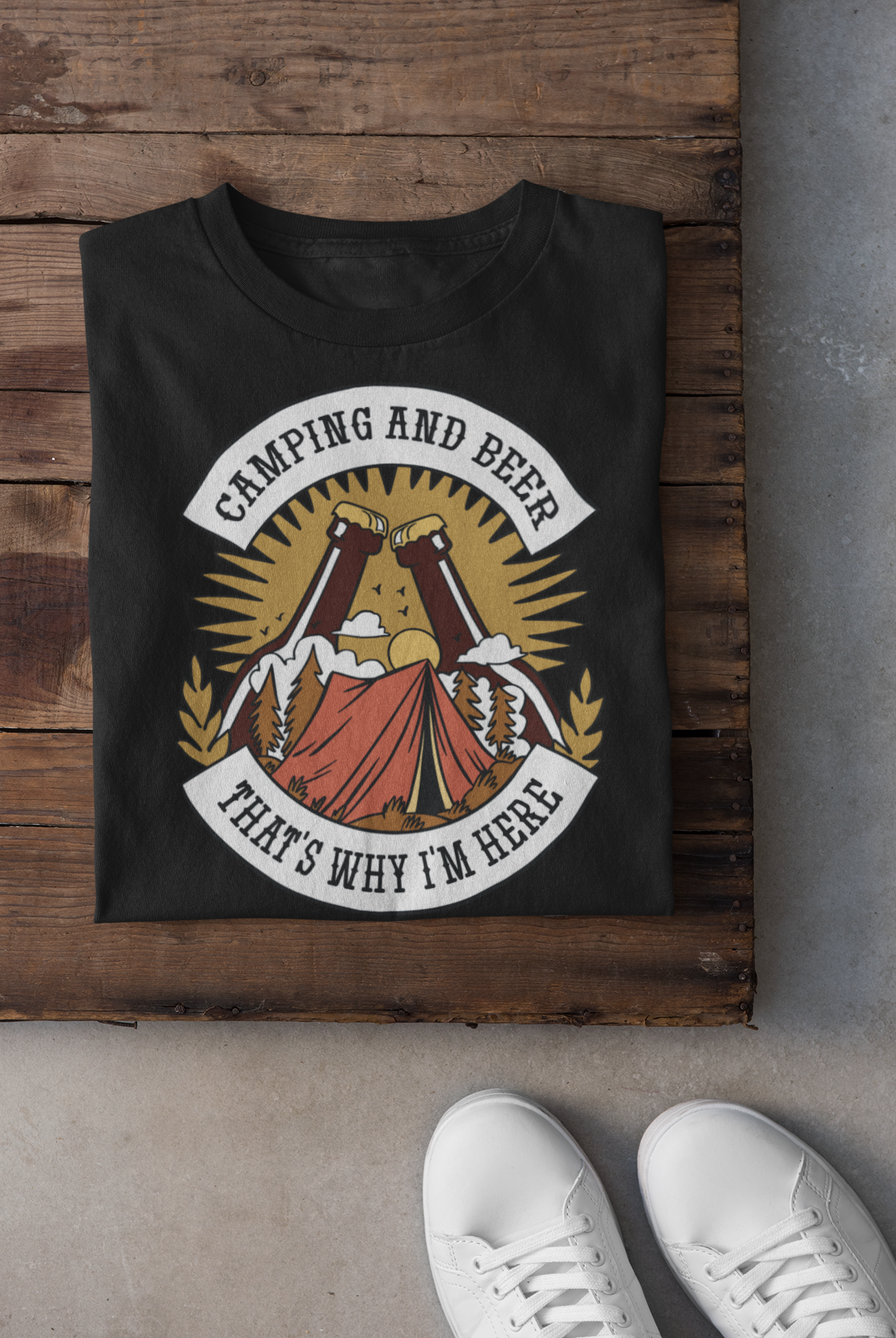 Camping & Beer - T-Shirt